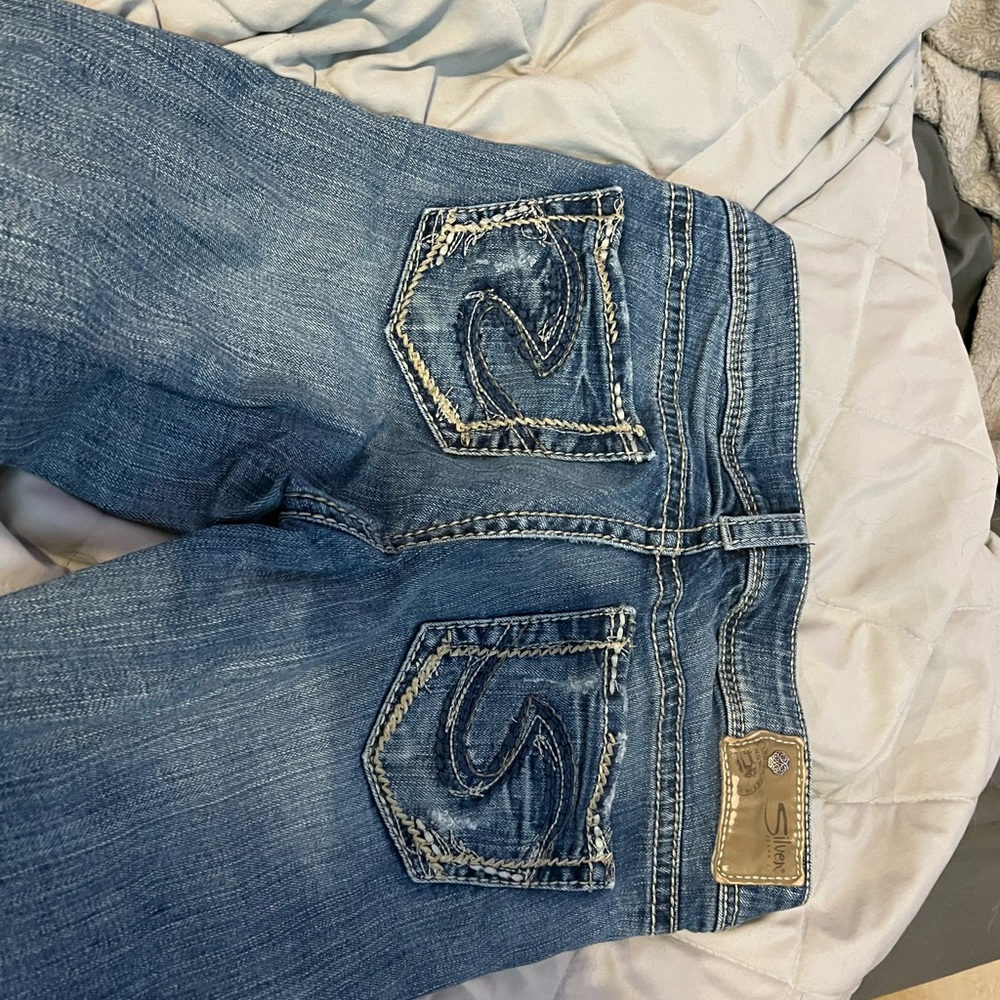 Silver capris - Picture 3 of 3
